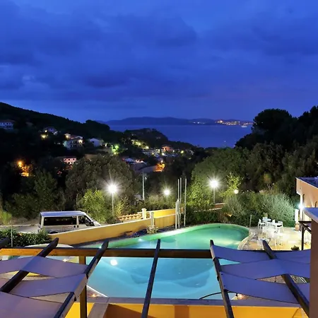 Apartmán La Pergola Al 107 *