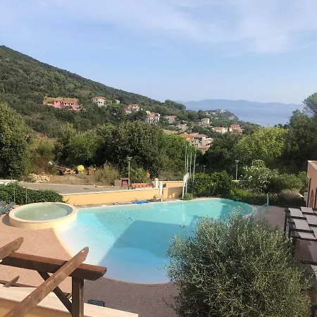 Apartment La Pergola Al 107